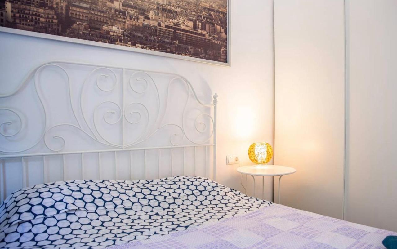 Eixample Apartments - Pova Barcelona Eksteriør bilde