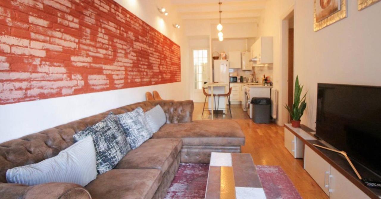 Eixample Apartments - Pova Barcelona Eksteriør bilde