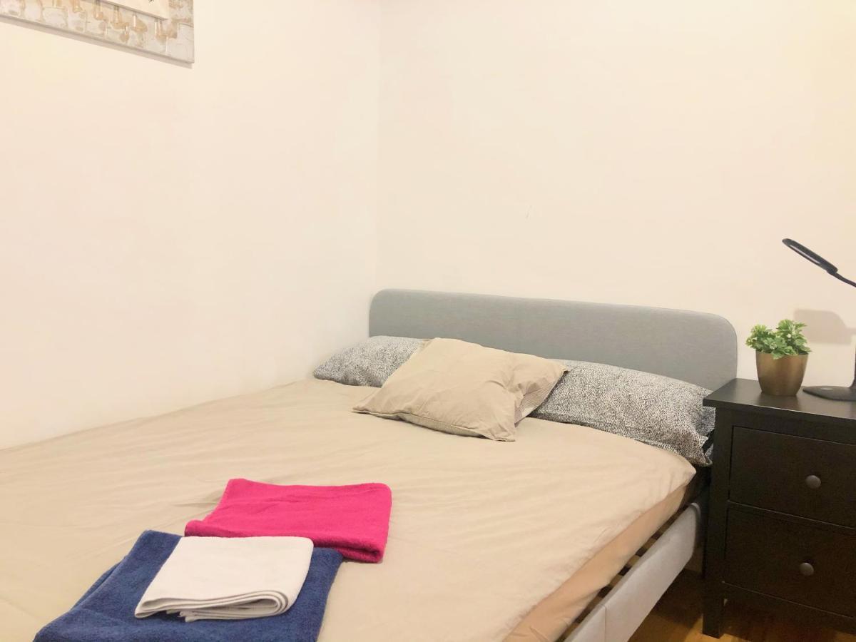 Eixample Apartments - Pova Barcelona Eksteriør bilde